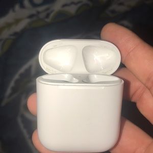 Apple AirPod charging case only -AirPods